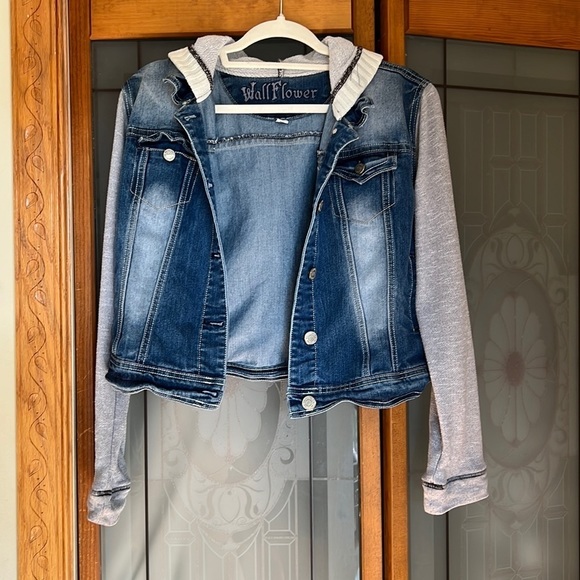 Wallflower Jackets & Blazers - WALLFLOWER Jean Jacket, Size L